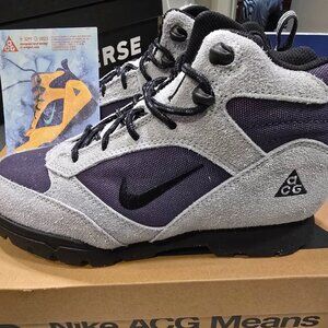 NIKE ACG Torre Mid WP Men Sz 7 Light Pumice/Black-Dark Raisin FD0212-002 Boots